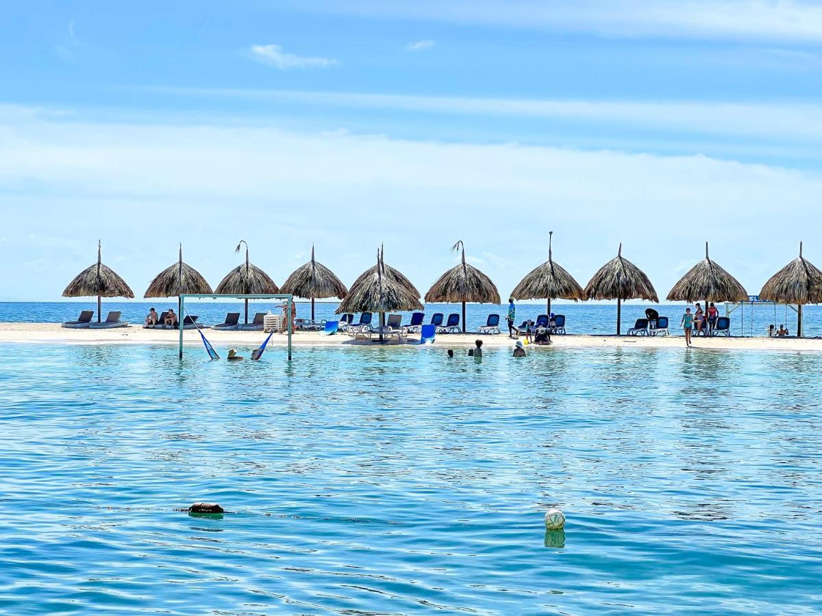 Hotel Isla Palma Reserva Natural Екстериор снимка